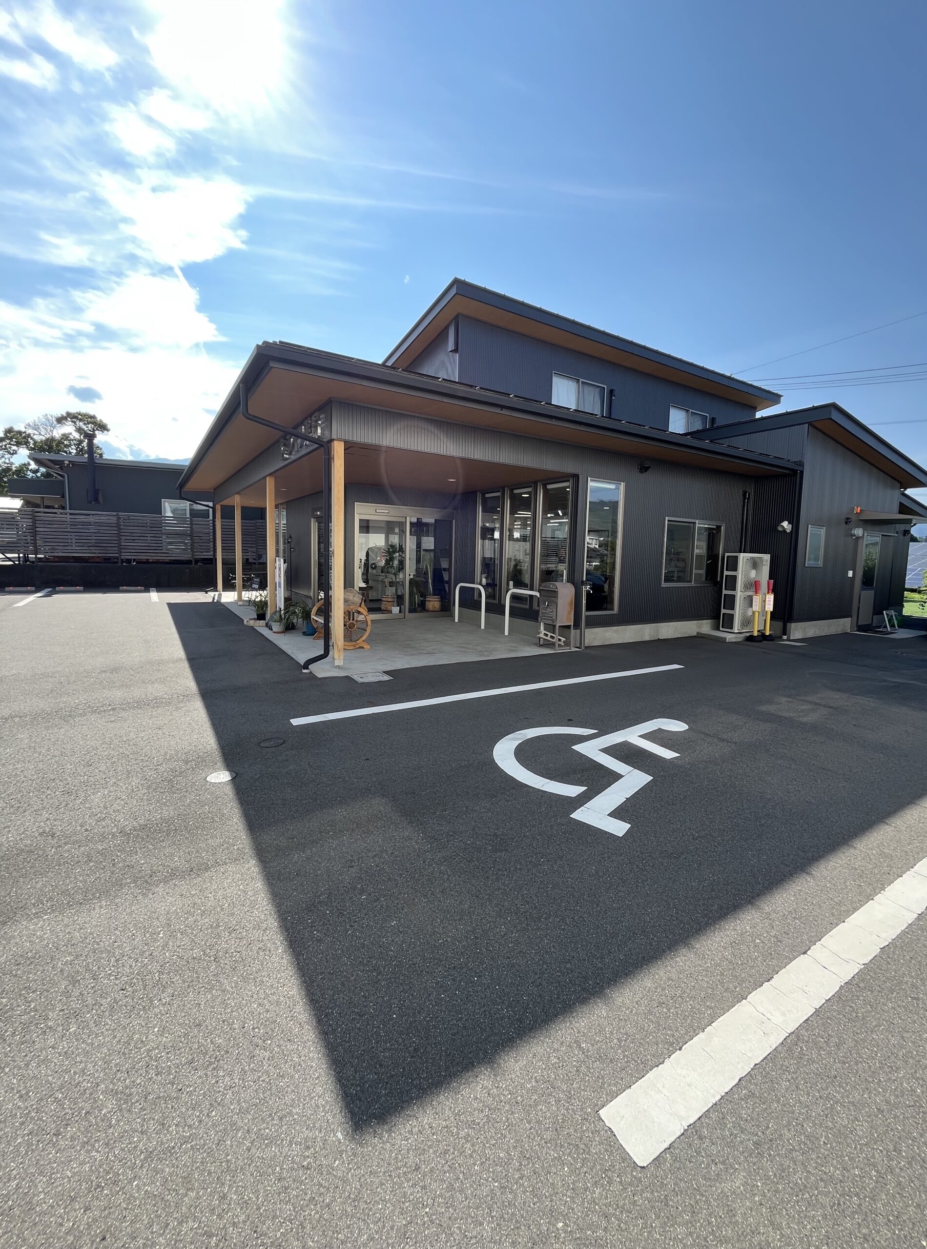 障害者用駐車場